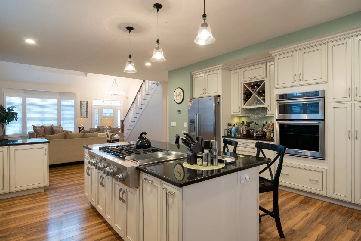 KITCHEN REMODELING